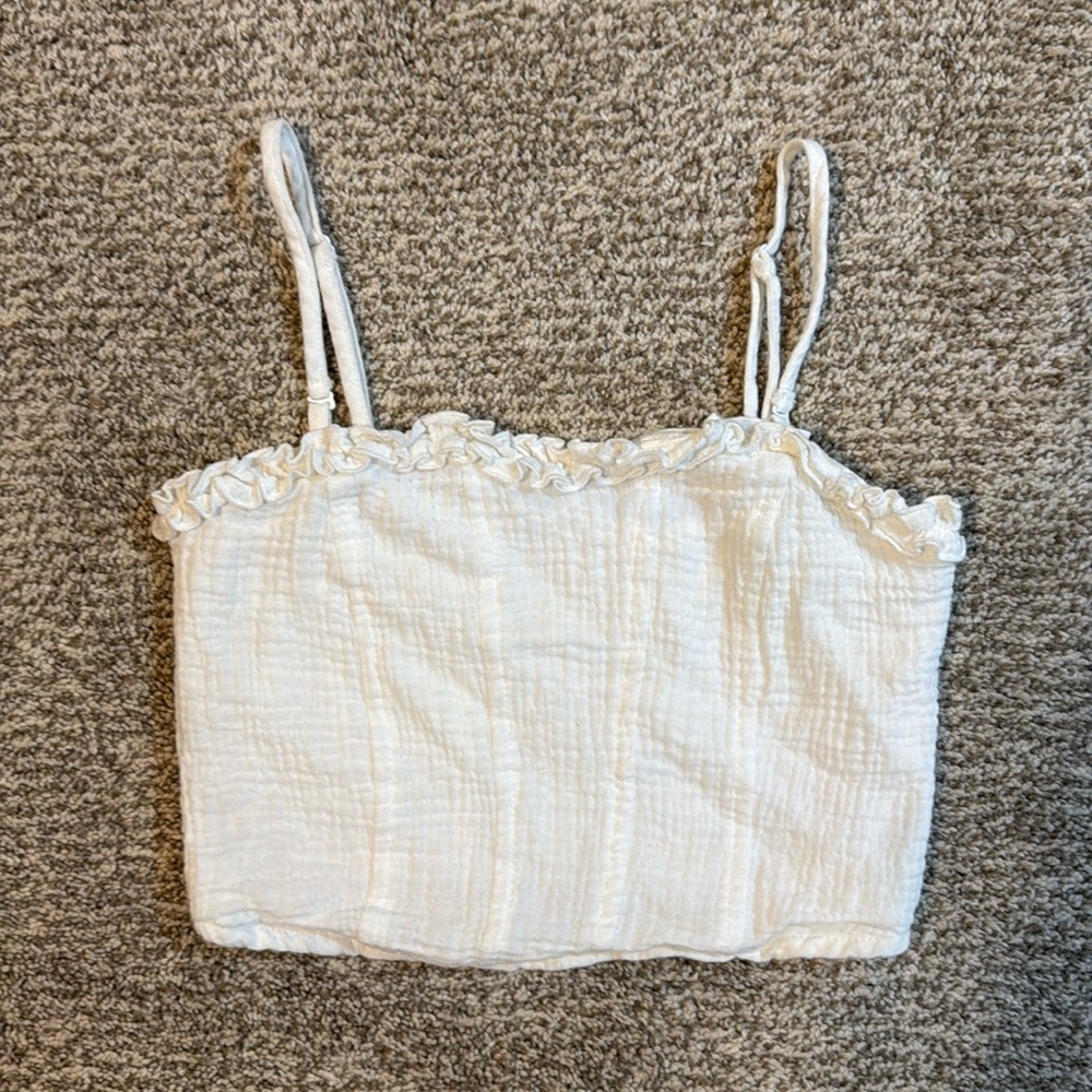 White skintight crop top